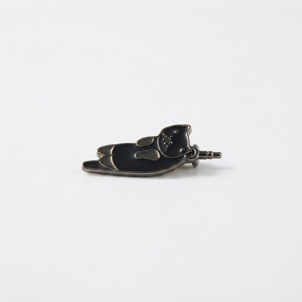 Black Cat Dust Plug Charm — Cursed Alloy Edition
